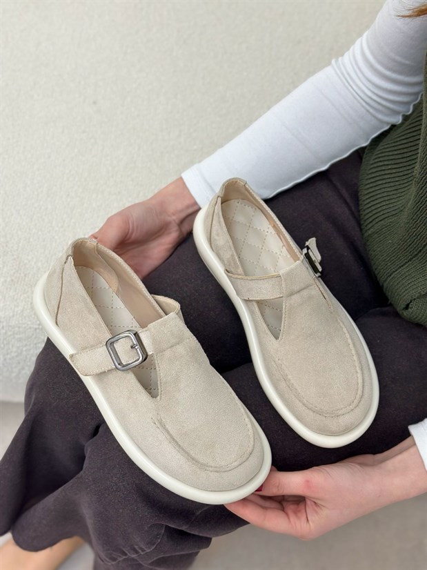 Bej Süet (Olivia) Toka Detaylı Kadın Loafer