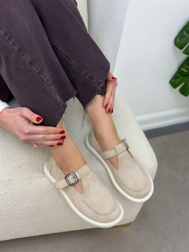 Bej Süet (Olivia) Toka Detaylı Kadın Loafer