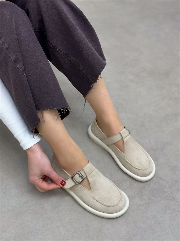 Bej Süet (Olivia) Toka Detaylı Kadın Loafer