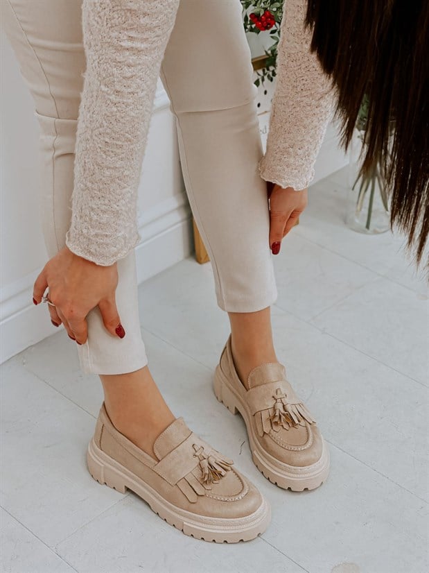Bej Süet (Tassel) Püskül Detay Kadın Loafer