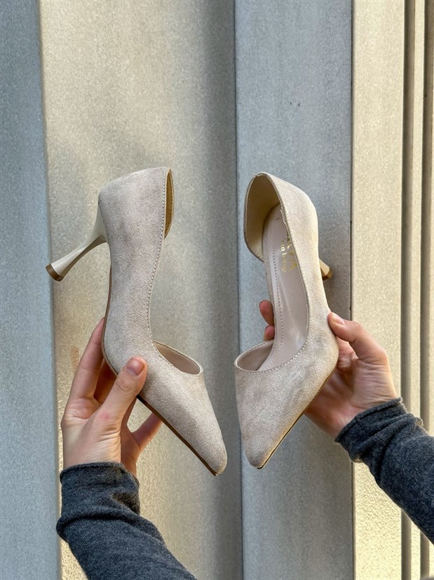 Bej Süet (Vary) Topuklu Kadın Stiletto