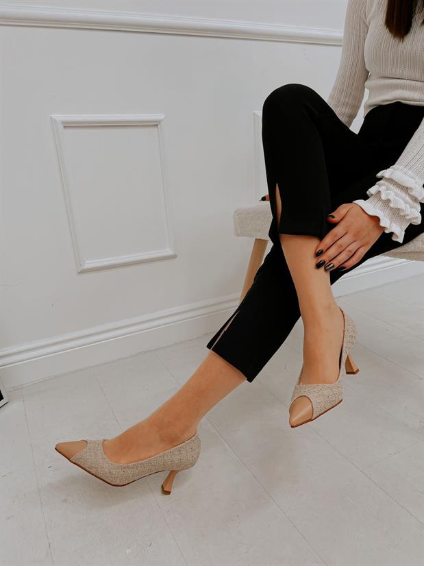 Bej Tüvit (Tress) Maskelet Detay Kadın Stiletto