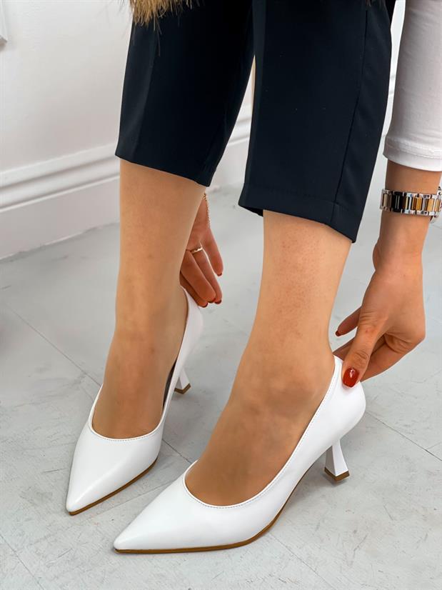 Beyaz Cilt (Freda) Kadın Stiletto