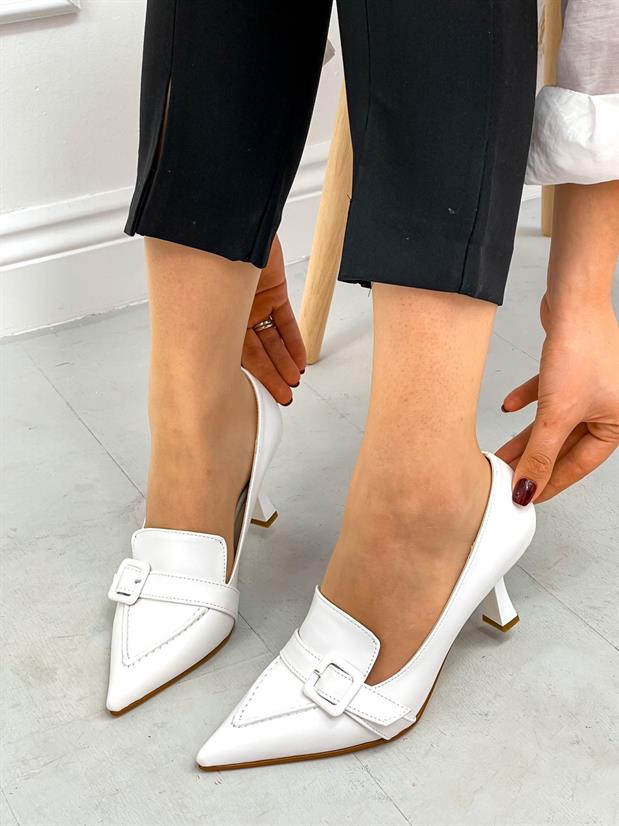Beyaz Cilt (Kahlo) Toka Detay Kadın Stiletto
