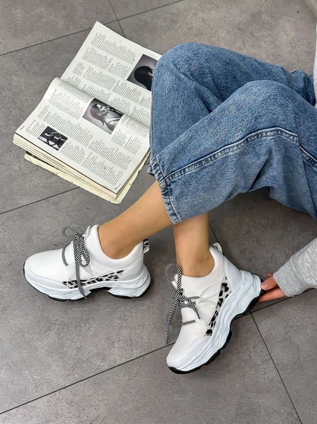 Beyaz Dalgıç Kumaş (Ryan) Kadın Sneakers