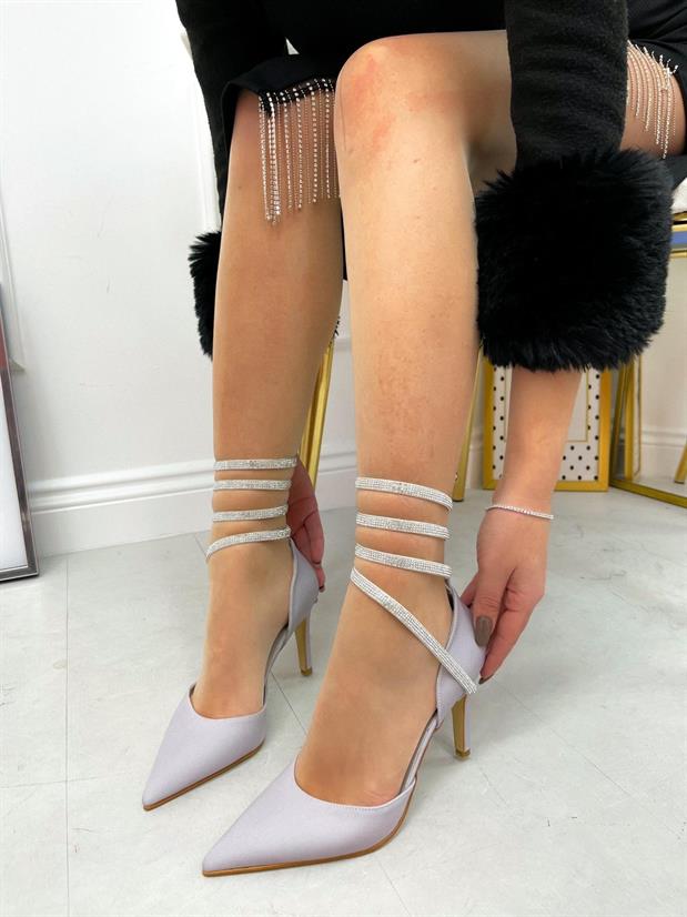 Gümüş Saten (Brice) Taş Detay Bilek Bağlamalı Kadın Stiletto
