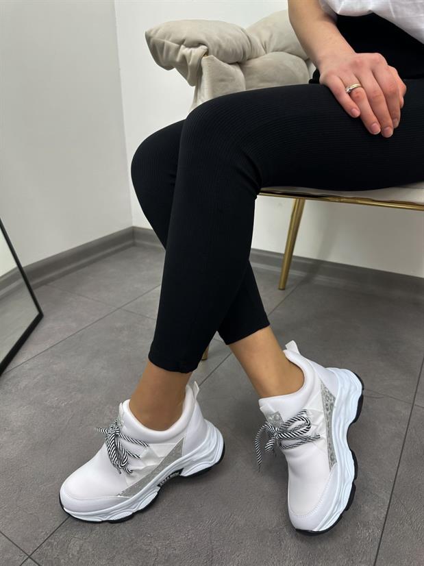 Beyaz Triko (Odette) Kadın Gizli Topuklu Bağcıklı Sneakers