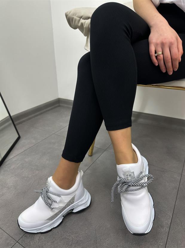 Beyaz Triko (Odette) Kadın Gizli Topuklu Bağcıklı Sneakers