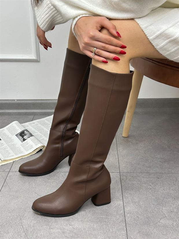 Kahve Cilt (Hoon) Topuklu Fermuar Detay Kadın Çizme