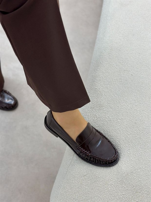 Kahve Kırışık Deri (Barry) Saraç Detaylı Düz Taban Kadın Loafer