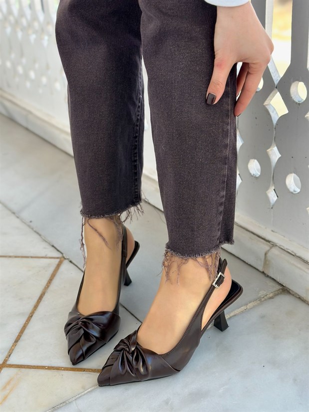 Kahve Kırışık Deri (Bow) Fiyonk Detay Kadın Stiletto
