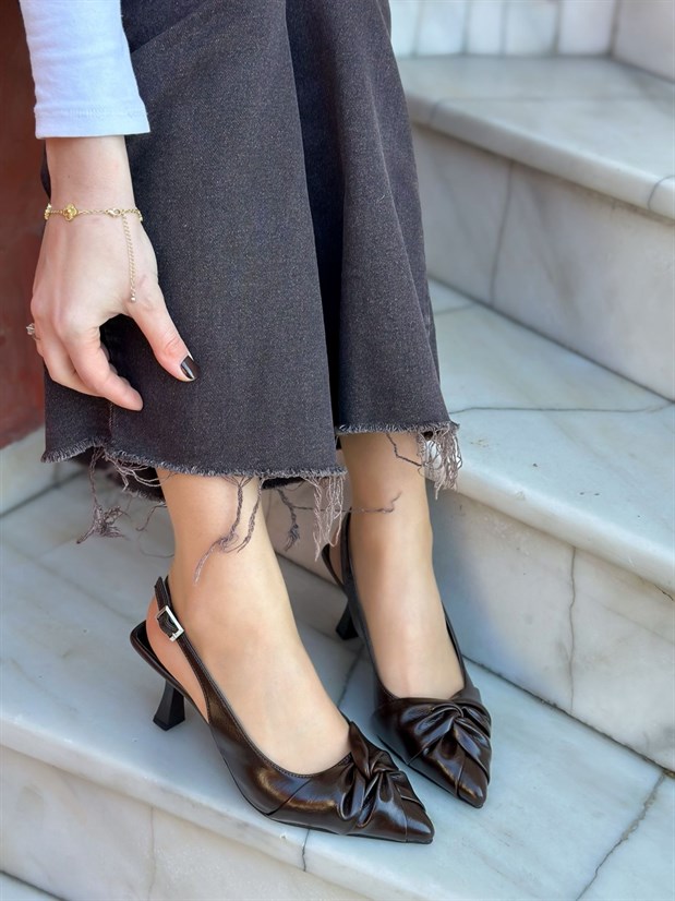 Kahve Kırışık Deri (Bow) Fiyonk Detay Kadın Stiletto