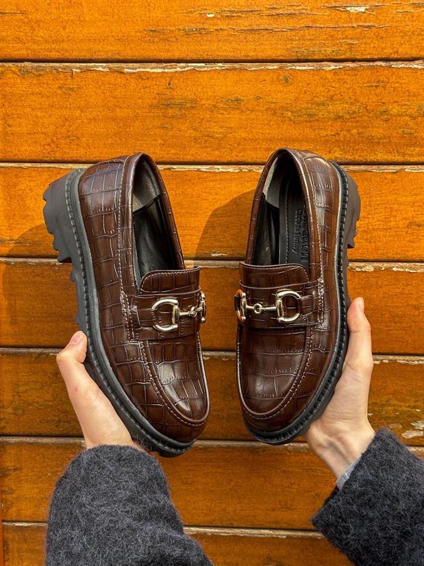 Kahve Kroko (Magnus) Toka Detay Kadın Loafer