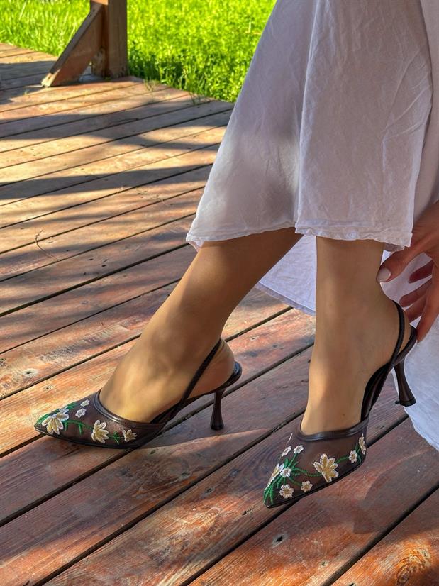 Kahve (Livia) Çiçek Nakış Detay Topuklu Kadın Stiletto
