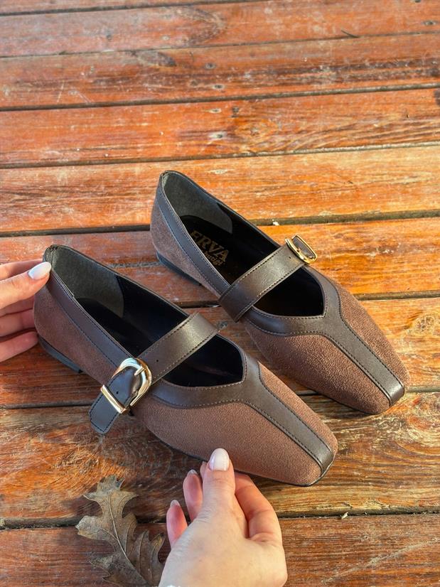 Kahve Süet (Luna) Deri Parça Detay Kadın Babet