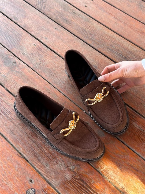 Kahve Süet (Teseri) Gold Sarmal Toka Detay Kadın Loafer