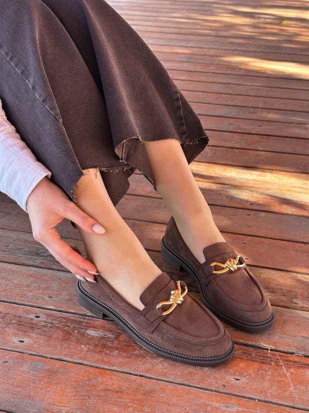Kahve Süet (Teseri) Gold Sarmal Toka Detay Kadın Loafer