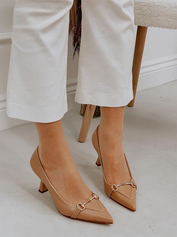 Nude Cilt (MossCross) Toka Detay Kadın Stiletto