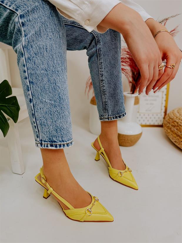 Sarı Deri (Moss) Toka Detay Kadın Stiletto