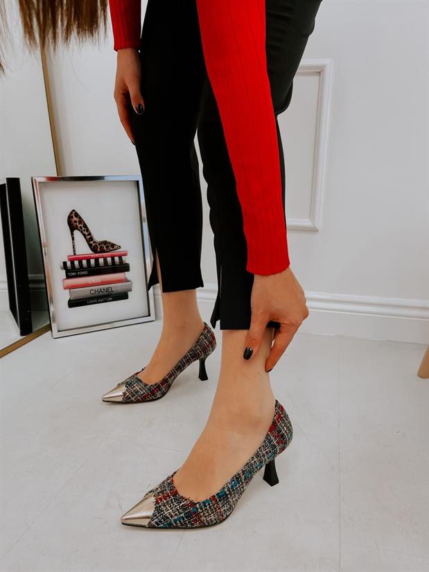 Siyah Altın (Tress) Maskelet Detay Kadın Stiletto