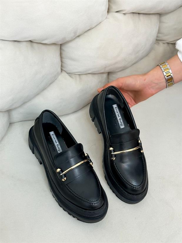 Siyah Cilt (Belt) Toka Detay Kadın Loafer