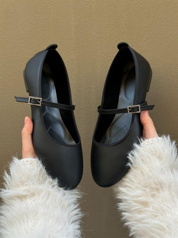 Siyah Cilt (Coffe) Bant Detay Kadın Babet