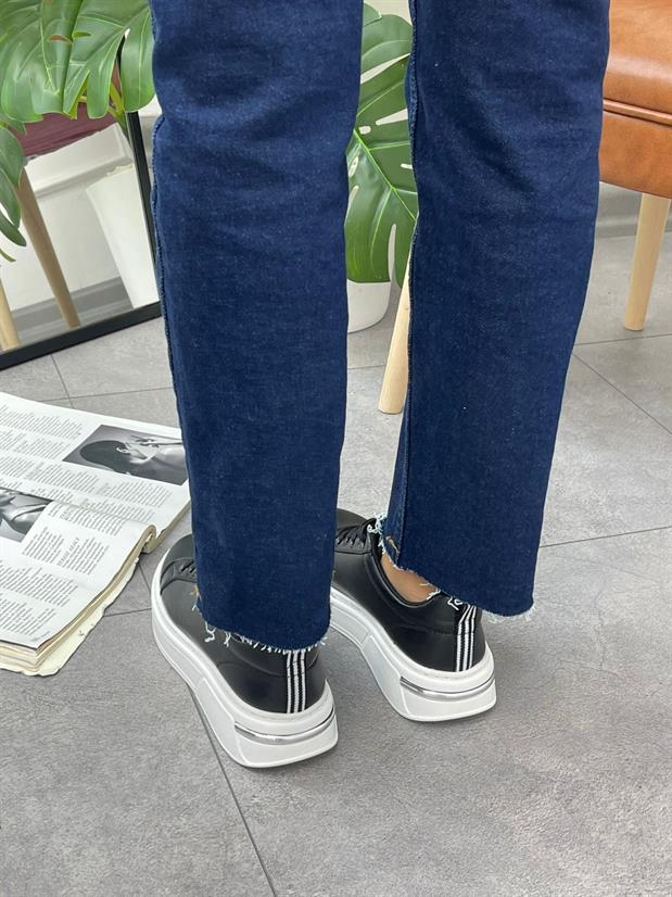 Siyah Cilt (Dean) Bağcıklı Sneakers