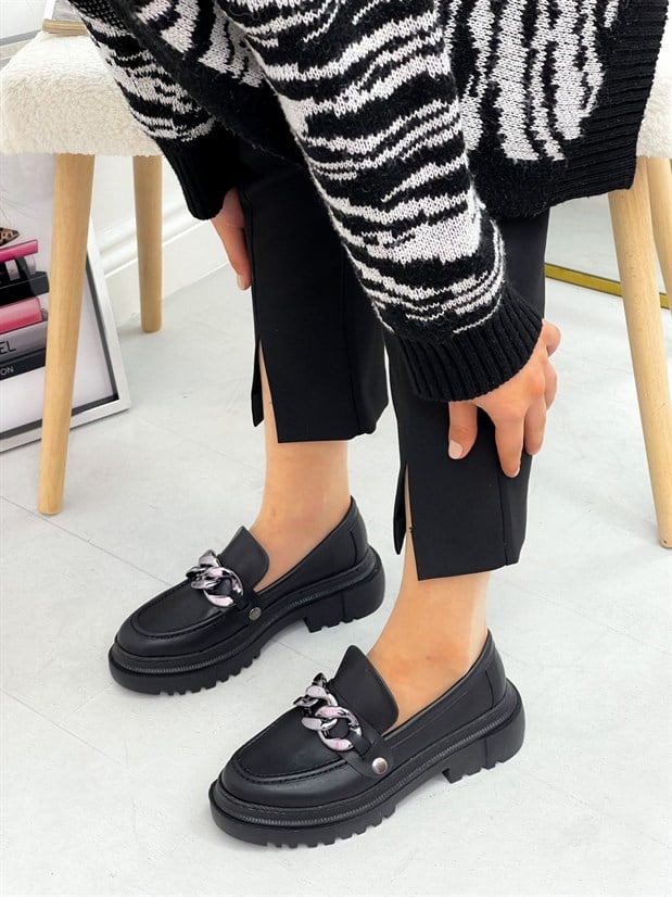 Siyah Cilt (Fabio) Üç Tokalı Kadın Loafer