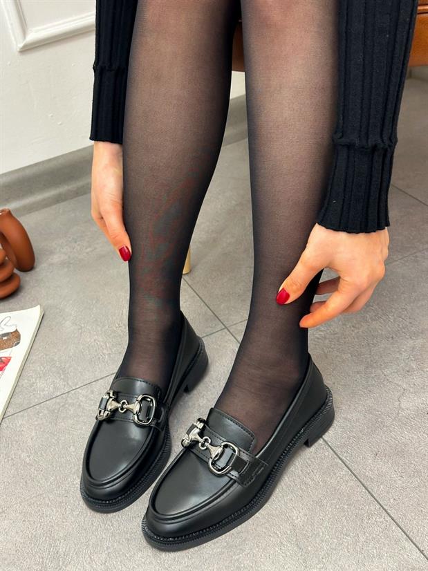 Siyah Cilt (Fiona) Toka Detay Ortopedik Taban Kadın Loafer