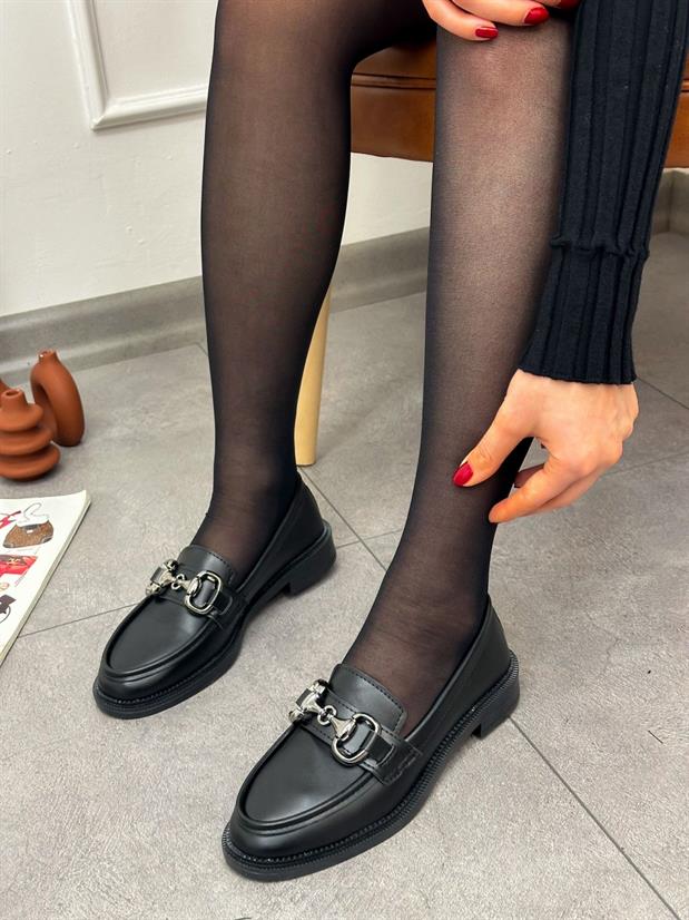 Siyah Cilt (Fiona) Toka Detay Ortopedik Taban Kadın Loafer