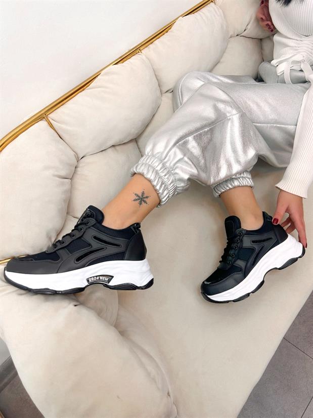 Siyah Cilt (Leo) Leopar Detaylı Kadın Bağcıklı Sneakers