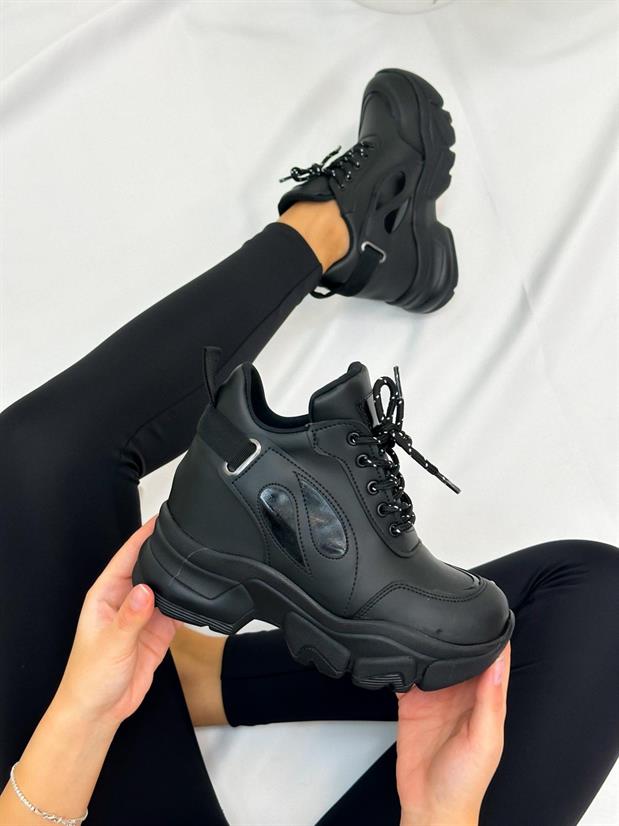 Siyah Cilt (Punto) Kadın Bağcıklı Sneakers