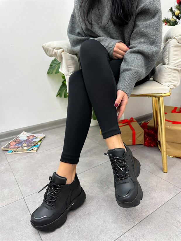 Siyah Cilt (Simple) Kadın Gizli Topuklu Bağcıklı Sneakers