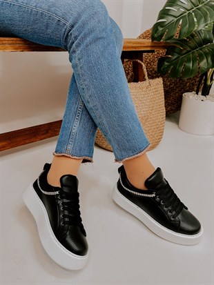 Siyah Deri (Jersey) Taş Detay Kadın Bağcıklı Sneakers