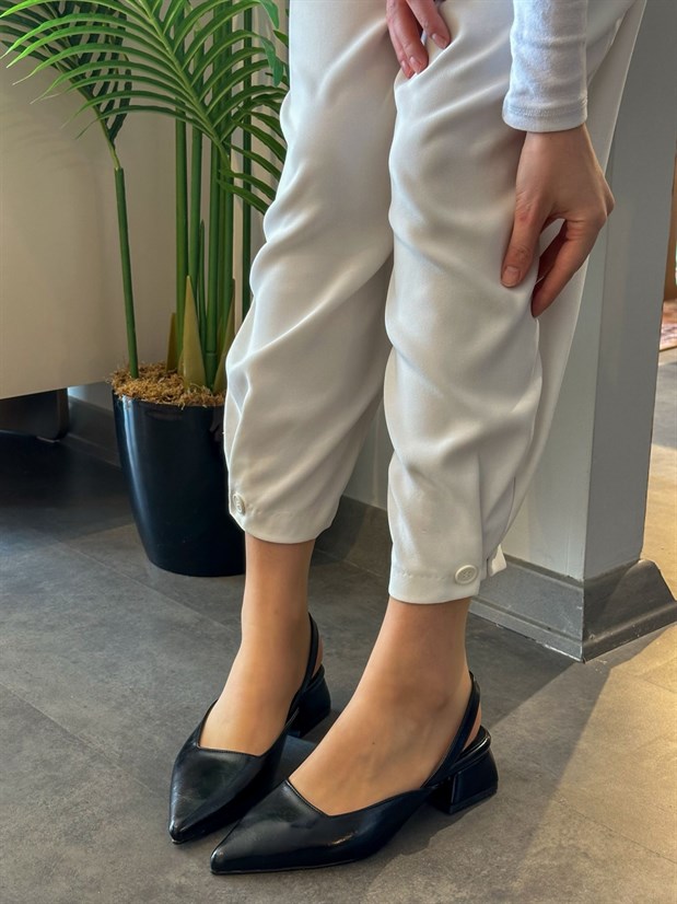 Siyah Kırışık Deri (Terry) Kadın Babet