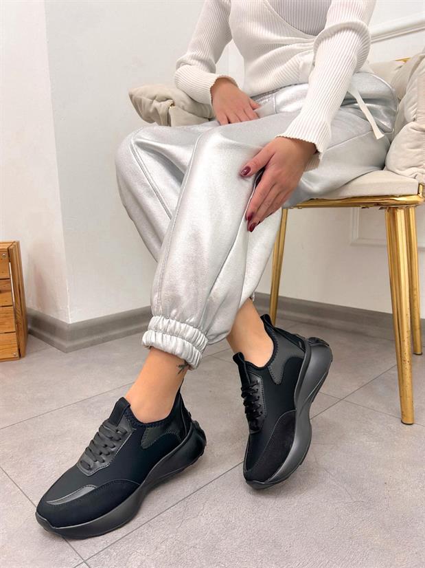 Siyah Triko (Mines) Kadın Bağcıklı Sneakers