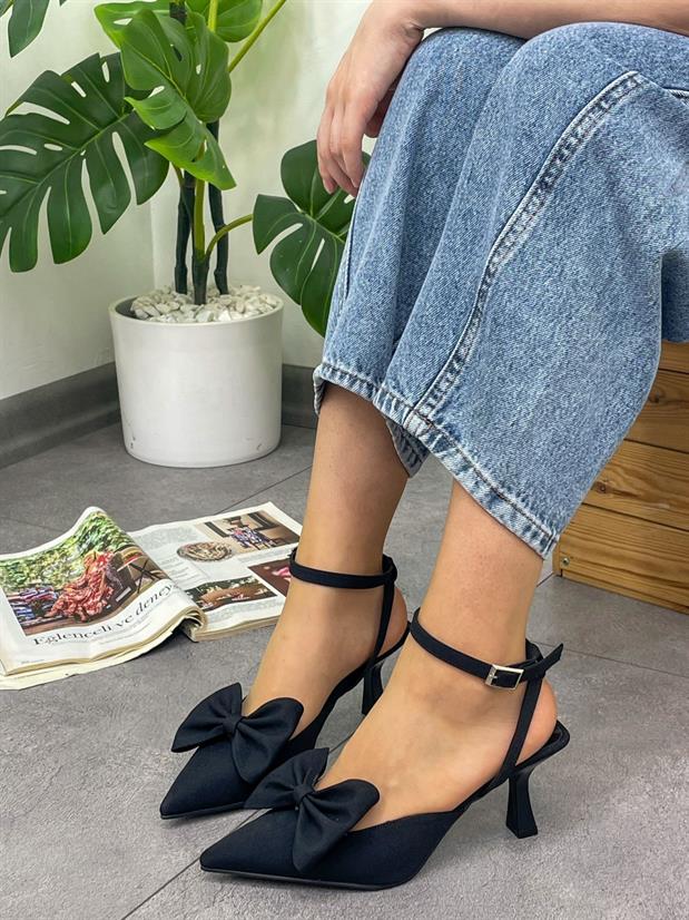 Siyah Saten (Jolie) Tak Çıkar Aksesuarlı Stiletto