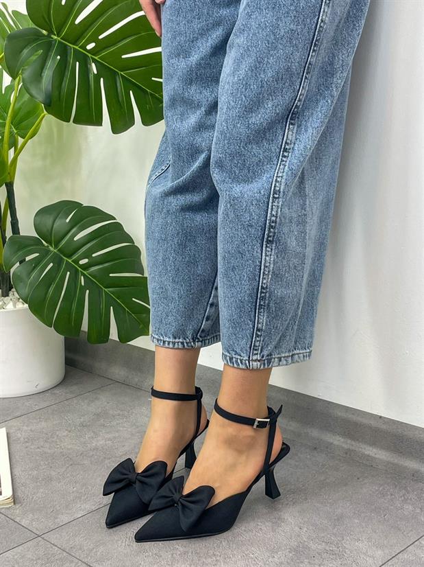 Siyah Saten (Jolie) Tak Çıkar Aksesuarlı Stiletto