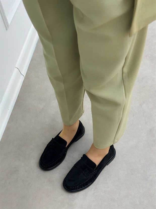 Siyah Süet (Barry) Saraç Detaylı Düz Taban Kadın Loafer