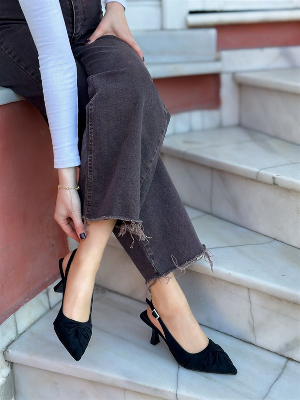 Siyah Süet (Bow) Fiyonk Detay Kadın Stiletto