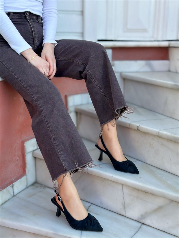 Siyah Süet (Bow) Fiyonk Detay Kadın Stiletto