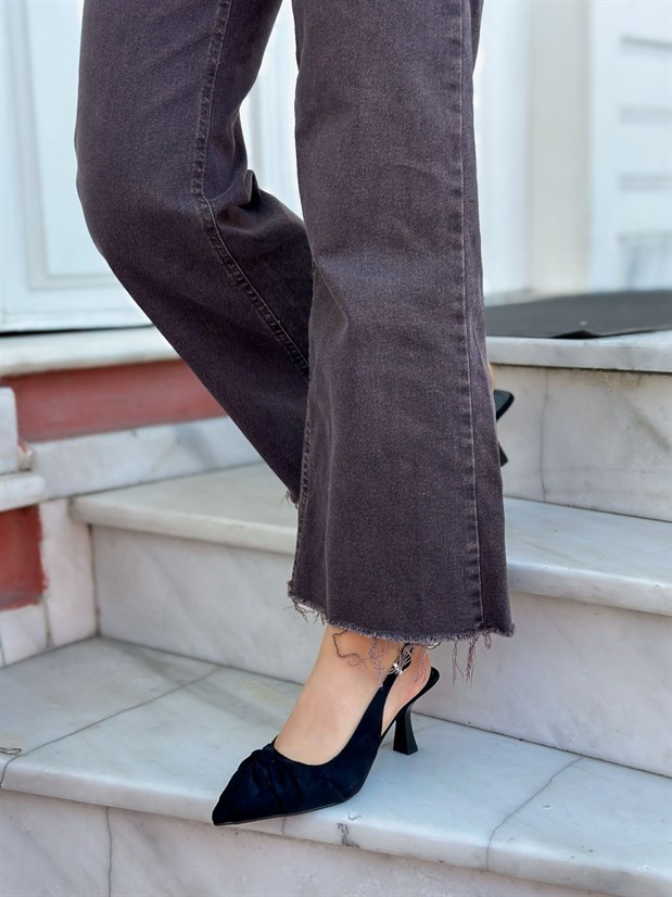 Siyah Süet (Bow) Fiyonk Detay Kadın Stiletto
