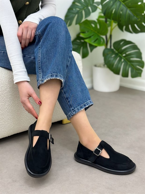Siyah Süet (Olivia) Toka Detaylı Kadın Loafer