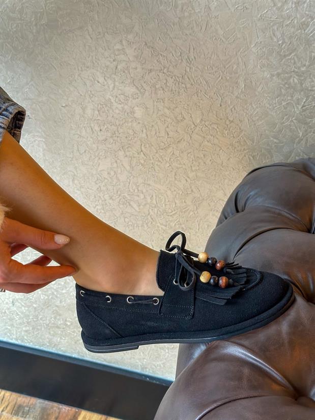 Siyah Süet (Shake) Saraçlı Boncuk Detay Kadın Loafer