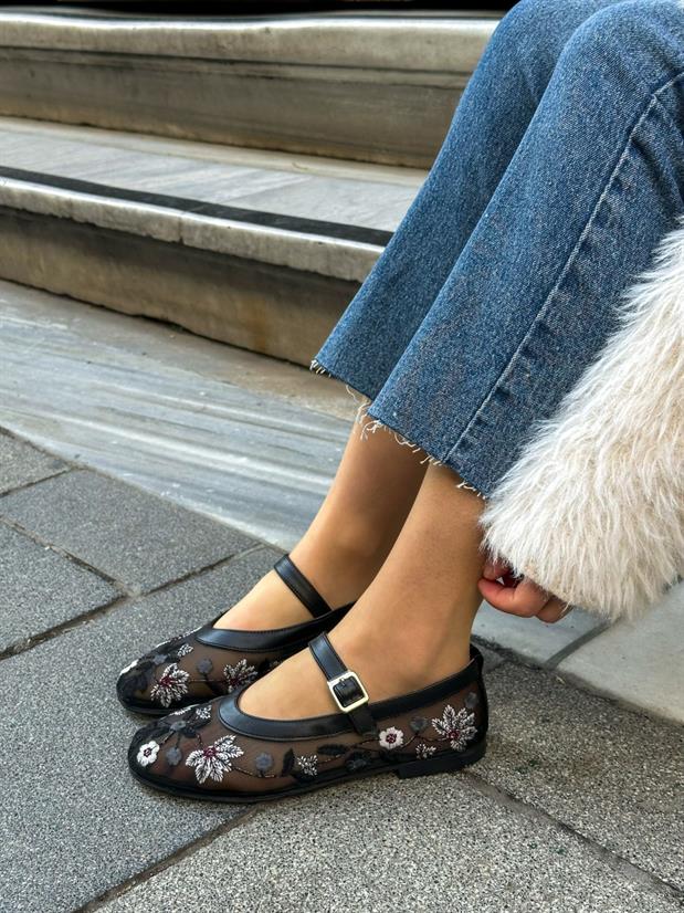 Siyah Tül (Rosa) Nakış İşlemeli Kadın Babet