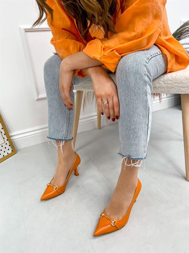 Turuncu Cilt (MossCross) Toka Detay Kadın Stiletto