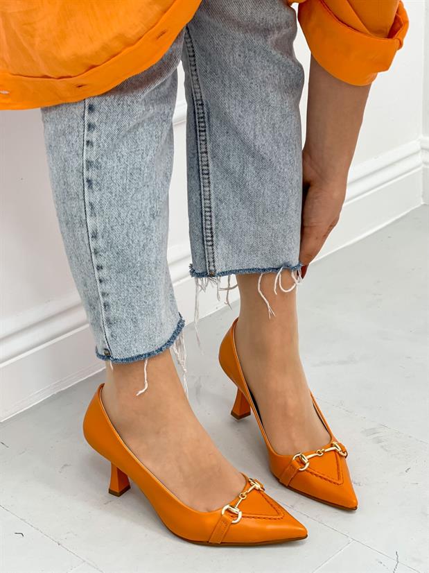 Turuncu Cilt (MossCross) Toka Detay Kadın Stiletto