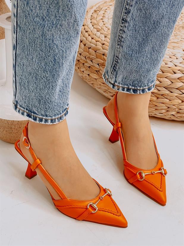 Turuncu Deri (Moss) Toka Detay Kadın Stiletto