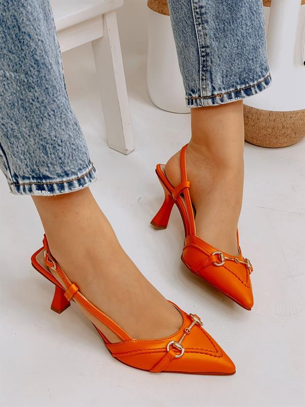 Turuncu Deri (Moss) Toka Detay Kadın Stiletto