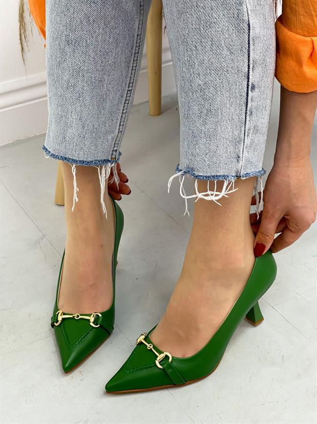 Yeşil Cilt (MossCross) Toka Detay Kadın Stiletto